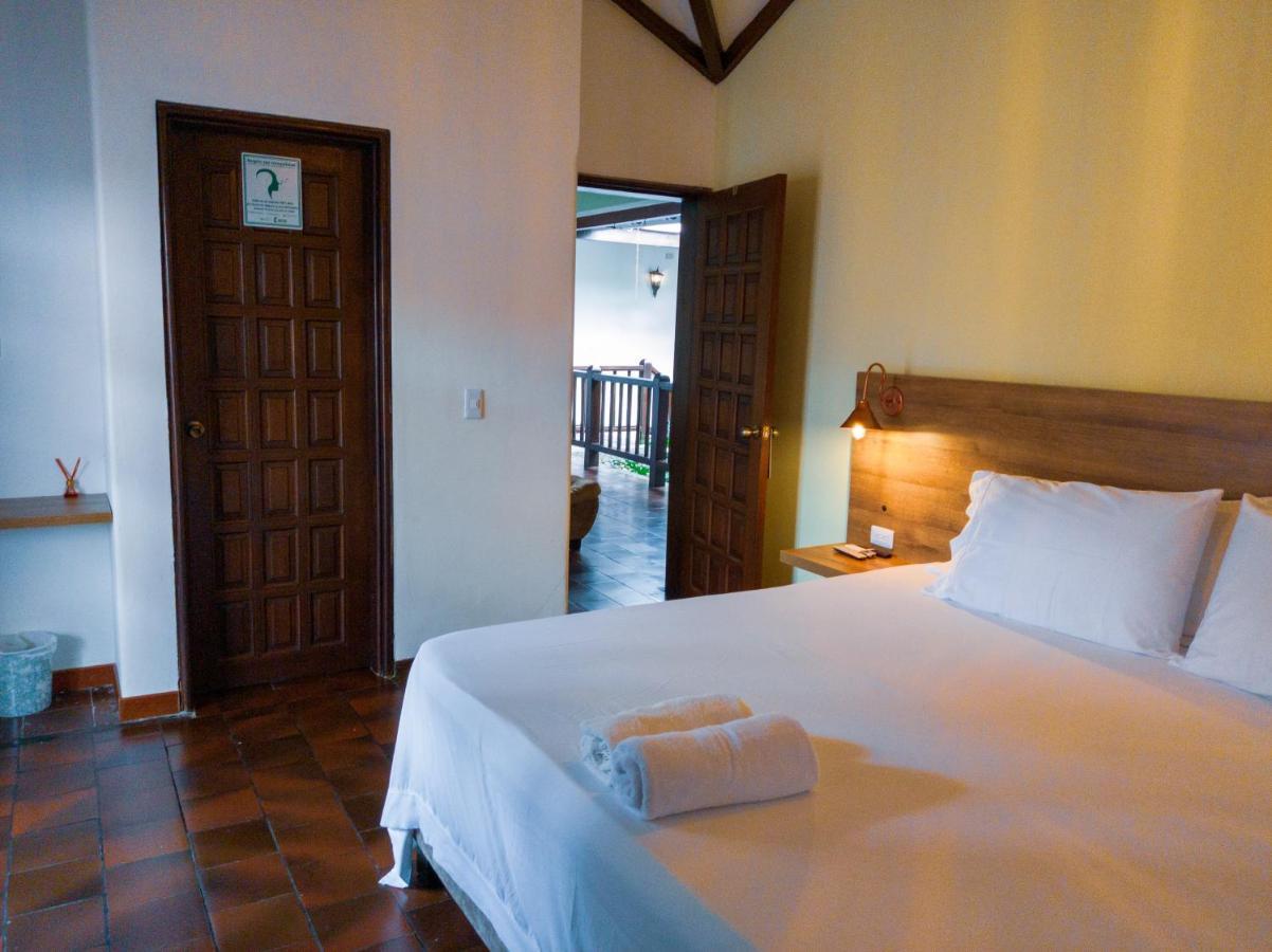 Hotel Boutique La Casa De Piedra Калі Екстер'єр фото